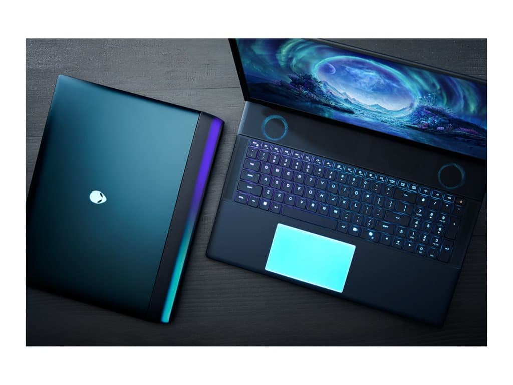 Alienware 18 Area-51 business laptop - Intel Core Ultra 7 255HX / 32GB / 1TB SSD / 18.0" WQXGA perspective 9