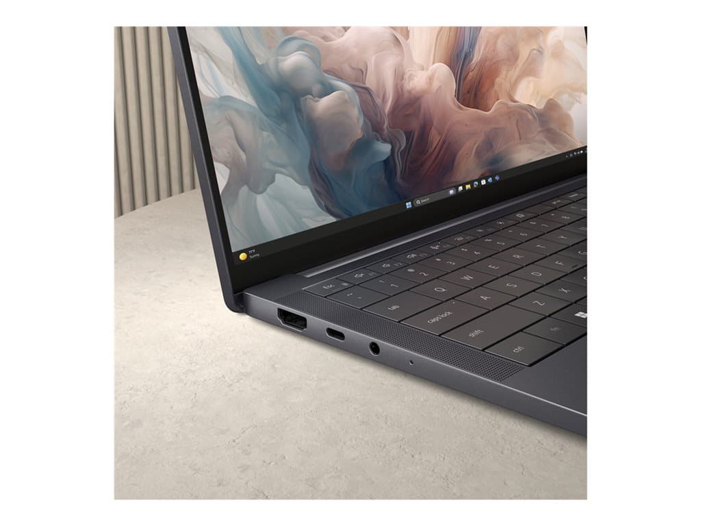 Dell Pro 13 Premium Silver serija – elitinis 13,3" QHD+ verslo ultrabook - Intel Core Ultra 5 236V / 16GB / 256GB SSD / 13.3" QHD+ Touch perspective 2